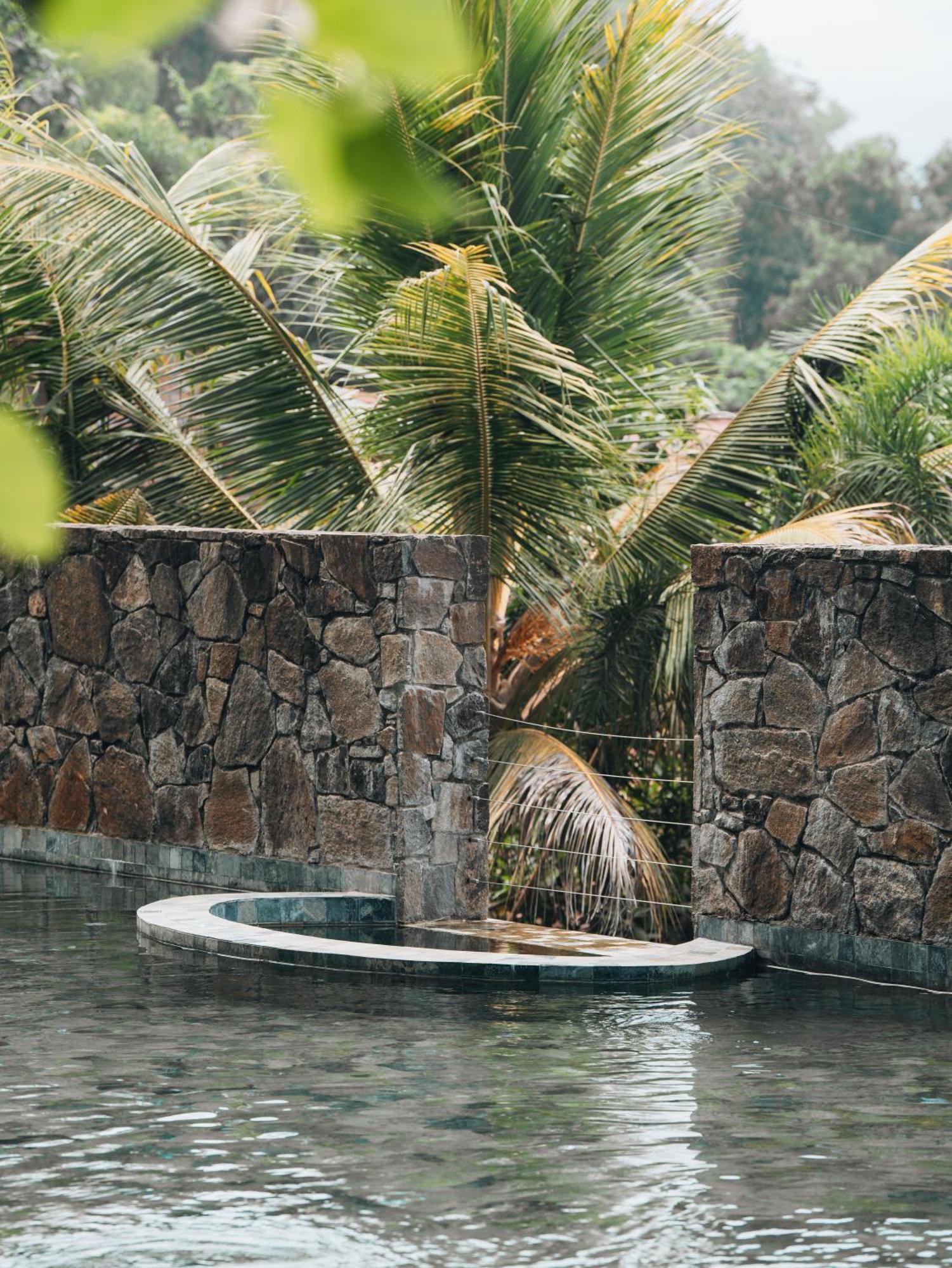 The Nine Mirissa Hotel ภายนอก รูปภาพ